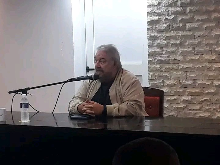 Dentro del programa de  preparación a directores generales de la <a href="/OSDE_AyS/">OSDE Agua y Saneamiento</a> pudimos disfrutar de la conferencia sobre liderazgo del Dr.C Manuel Calviño, profesor de la Facultad de Psicología de la <a href="/UdeLaHabana/">Universidad de La Habana</a>