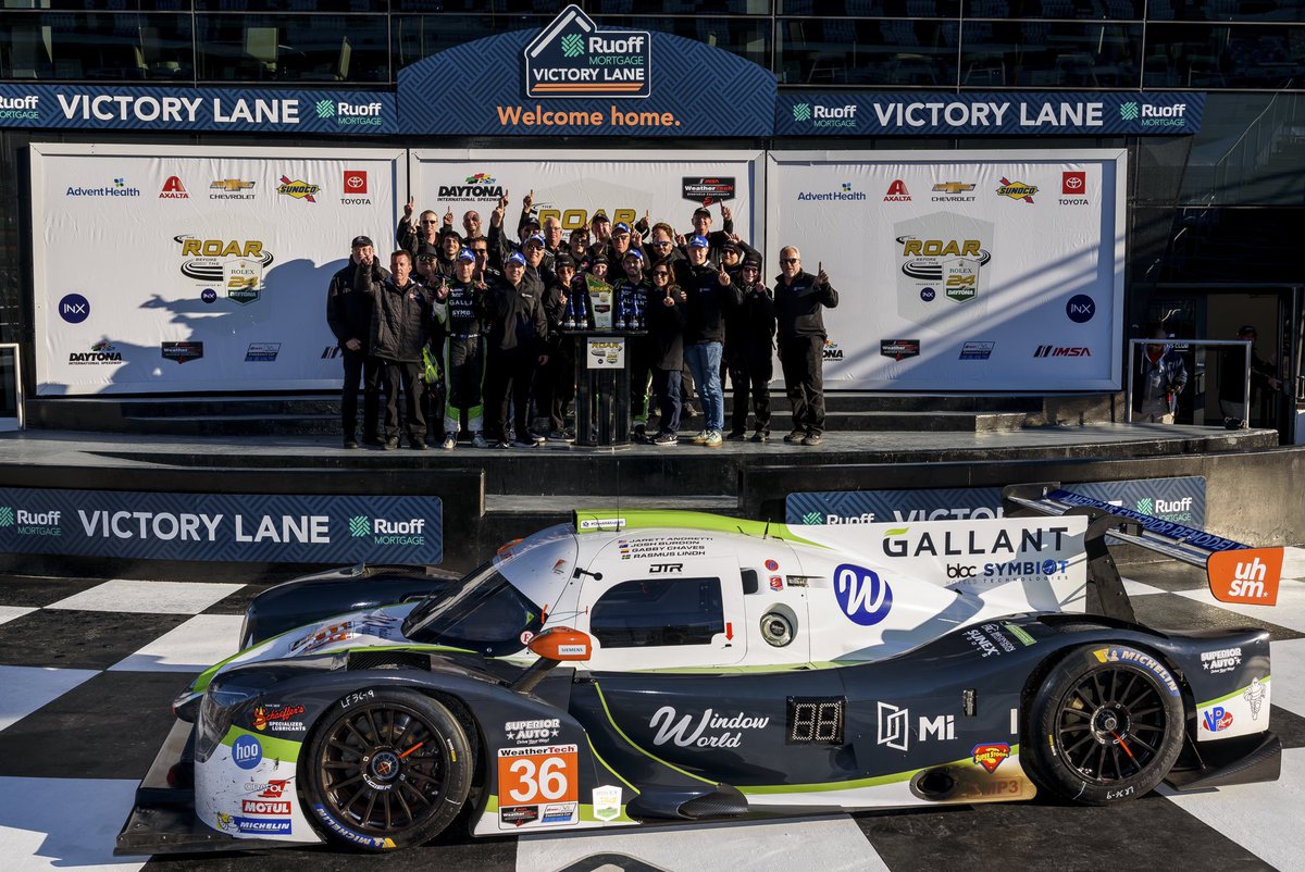LMP3 Pole for the Rolex 24 hour Daytona !
Clean #Roar24 race today, good work by the team. But it is full focus on the big one next week☘️
#IMSA / #Roar24