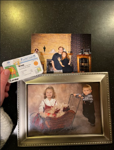 My mother and father had two children, which is close to the replacement level fertility of 2.1 for developed countries. The majority of children grow into adults in more developed countries, which is why this number is close to 2. <a href="/franklinlorax/">APES Project Lorax</a> #apespop