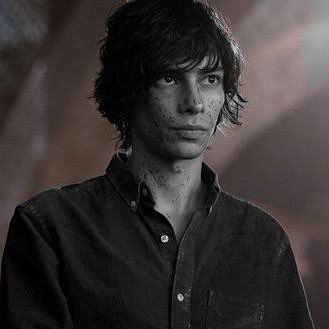 BIG BROTHER THE 100

— Quem desistiria?