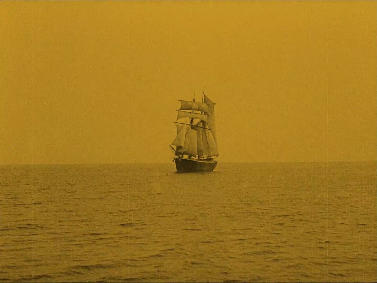#Nosferatu Minute 52

Leaving hospital,
Hutter worries for Ellen.
The race home begins.

#haiku #horror #silentfilm #minutebyminute