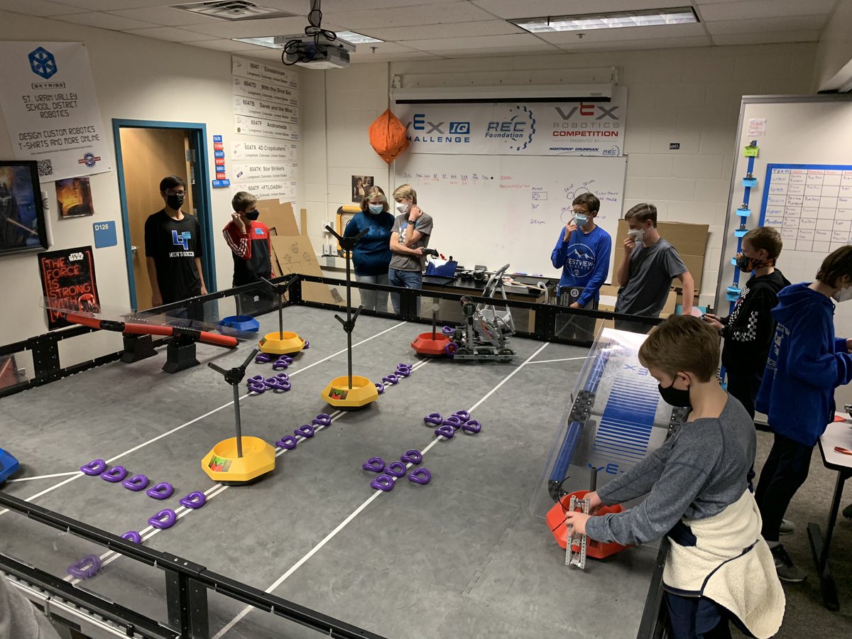 danny5hernandez's tweet photo. @ICSVVSD Semicolon and @LHSTrojanWay Pronounce This practicing with and mentoring @WestviewSVVSD teams. @SVVSDPartners @SVVSD @VEXRobotics @REC_Foundation @SilverCreek_HS #StVrainStorm @stickergiant https://t.co/sEyisE6lhi