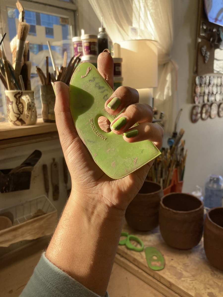 casas_studios's tweet photo. matching my #mudtools #clayartist https://t.co/MK4CSSVesz