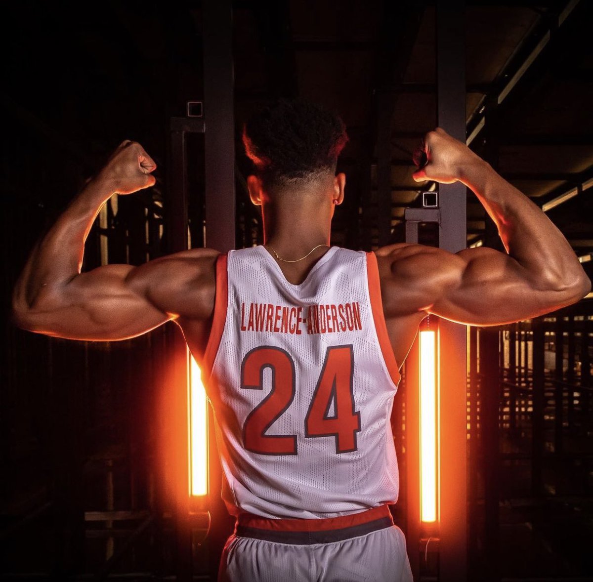 MIATripleThreat's tweet photo. NOTHING IS GIVEN. EVERYTHING IS EARNED‼️ #TTPalumni #TripleThreatPrep #UTRGV #WAChoops #NoGrindNoShine #GottaLOVEit https://t.co/mKSfcaAeql