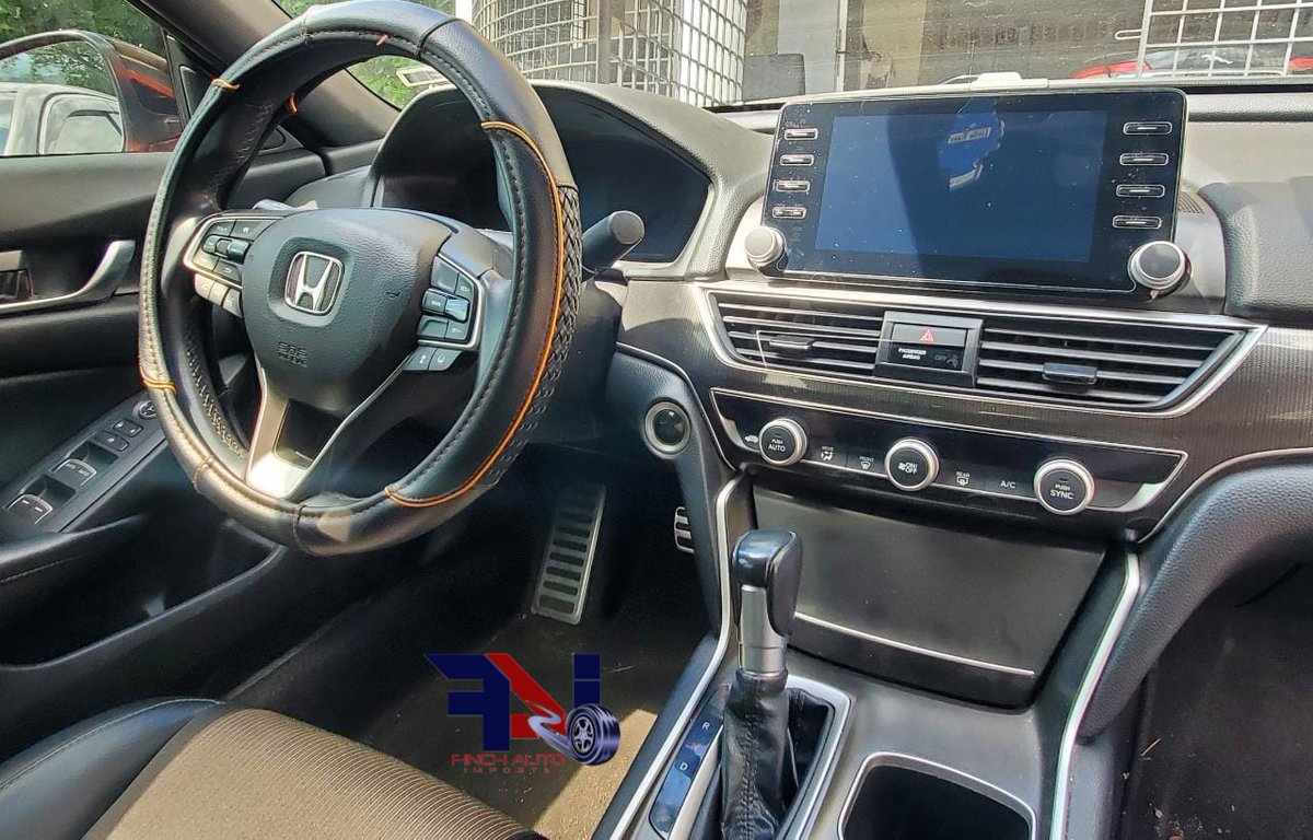 OVER_RICH's tweet photo. Honda Accord Sport For Sale
Year: 2018
Engine Type: 1.5L Turbo 
Colour: Black
Transmission: Automatic
Mileage: 70,××× kilo
PRICE: $3,800,000 NEG

Wrapped in  satin orange (original colour is black) Honda Sensing, Sunroof, keyless entry, adaptive cruise control &amp; more https://t.co/jrA6PrEzWE