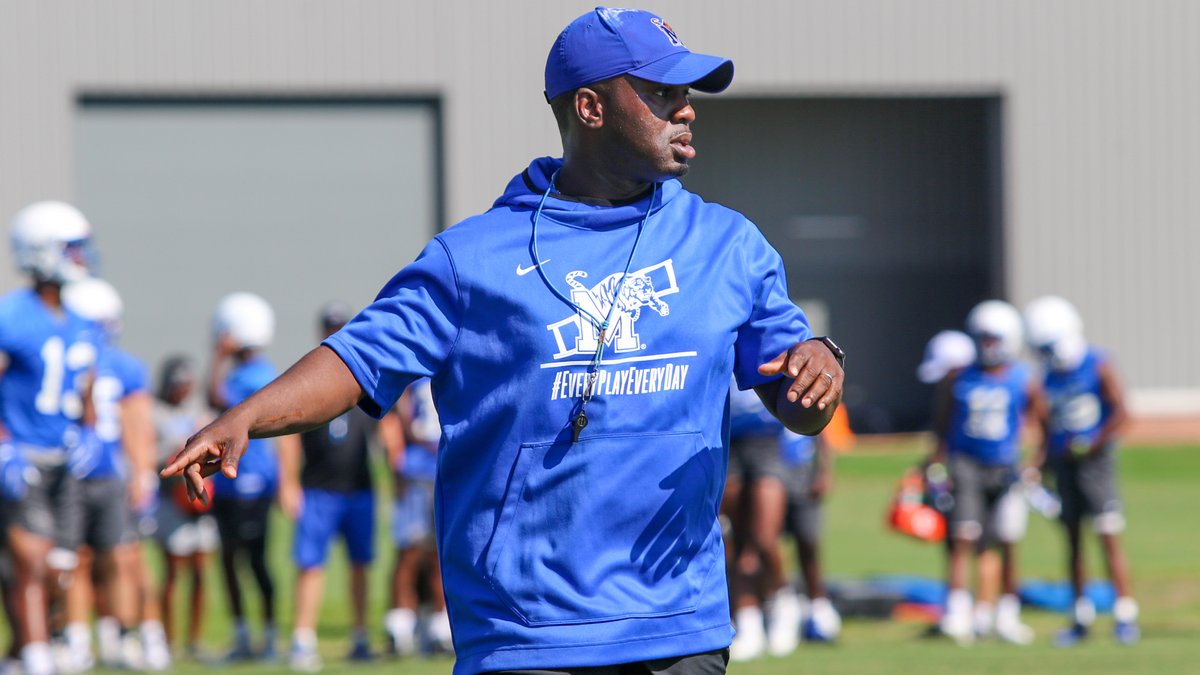 MemphisFB's tweet photo. .@MemphisFB's @AnthonyJonesFB selected for the 2022 NCAA and NFL Coaches Academy.

📝 https://t.co/JpNTpAuYlA

#GTG | #ALLIN https://t.co/5D2IRTGS8f