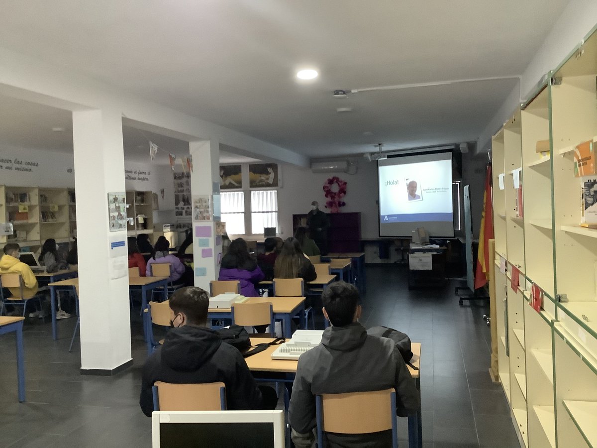 Hoy taller del CADE, “ DUE”, siempre aprendiendo con los mejores. #cade #iesgalileo #Cordoba #fol #eiem