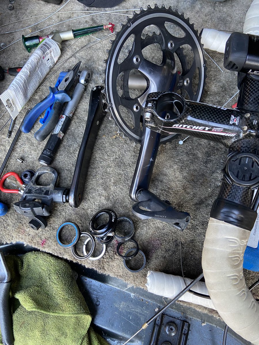 Bookings have started coming in thick and fast these last few days leaving only 1 or 2 more slots available before wc 7/2 now. Call or email to get booked in asap &amp; give your bike a bit of tlc. Serviced packages listed here 👉🏼 croxleybikes.co.uk/workshop-menu #croxleybikes #bikeservicing