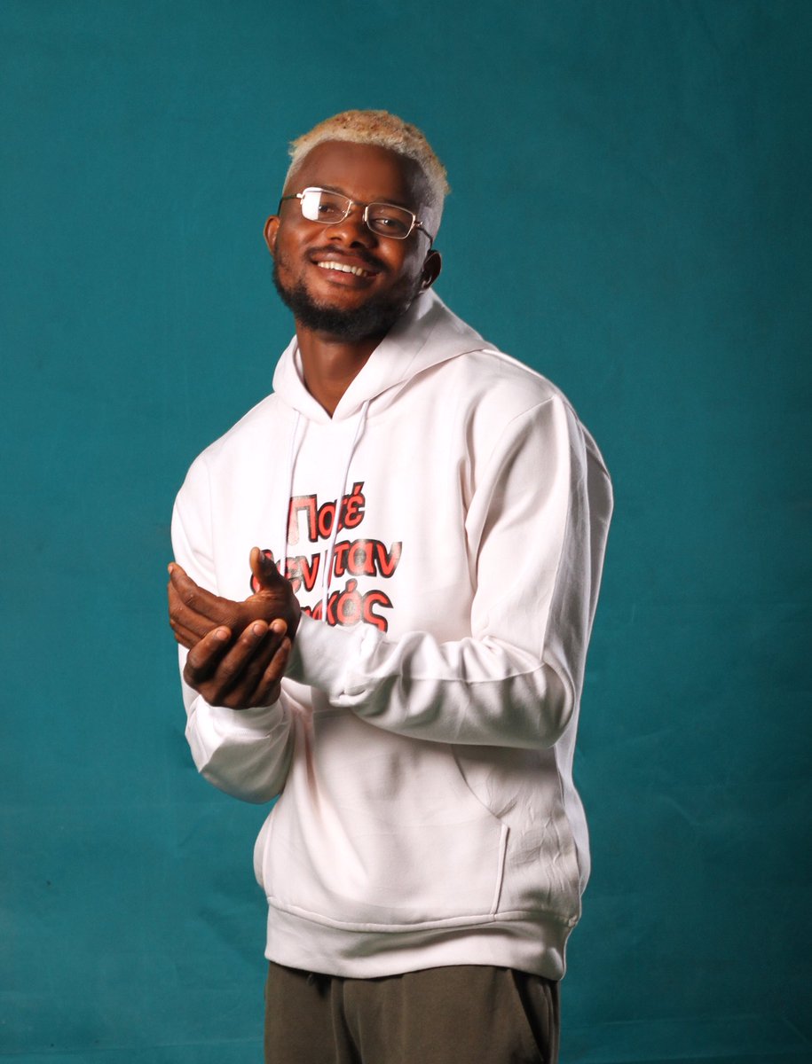 NjokuXII's tweet photo. A very big shout out to everyone that pushed the brand,really amazing all we can achieve. you’re a huge part of wherever this project moves to from here. NEVER BEEN BASIC IS OFFICIALLY OUT NOW! Start placing orders I love the love the brands been getting.let’s gooo💰 🦅❤️! https://t.co/IHSHzIU65R