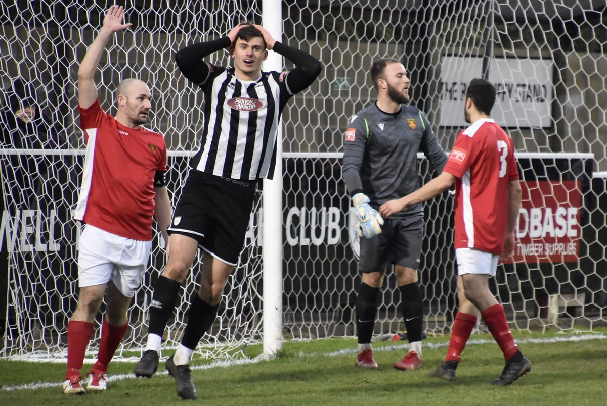 hanwelltownfc's tweet photo. Cannot believe this…

1,000 followers gained today, yep, you read that right, ONE THOUSAND NEW FOLLOWERS IN ONE DAY! 

Newcastle United fans have changed our club and it’s absolutely crazy! 🖤🤍 https://t.co/A8pYy2IDm2