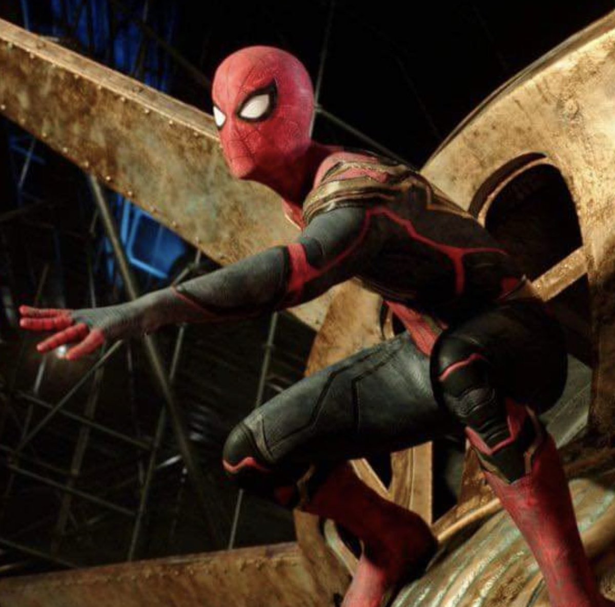 Человек-паук нет пути домой фильм 2022. Кассовый фильм самый человек паук нет пути домой 2021. Тоби магуайр человек паук нет пути домой. Человек-паук нет пути домой 3 человека паука. Спайдер верс 2021.