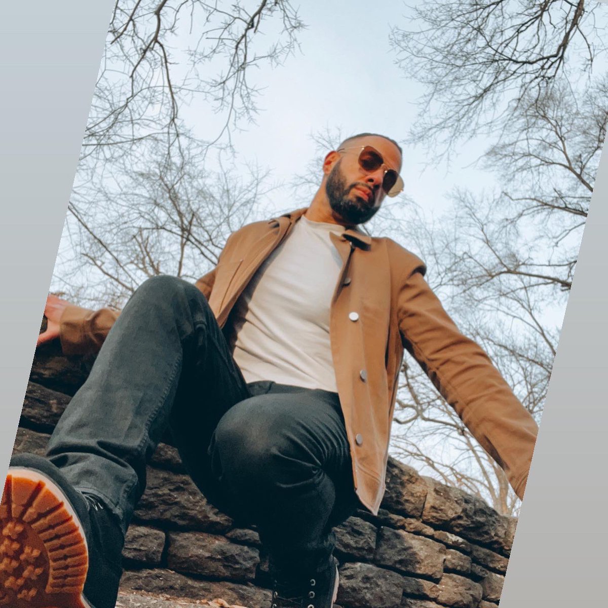 Test shoot I did using some new skills and #CanonCameraLens. Full shoot to be posted on my art page, <a href="/hausofmstudios/">HausOfMStudios</a>. #photographer #photography #capturethemoment #cantholdmedown #photoshoot #editor #FortTryon
