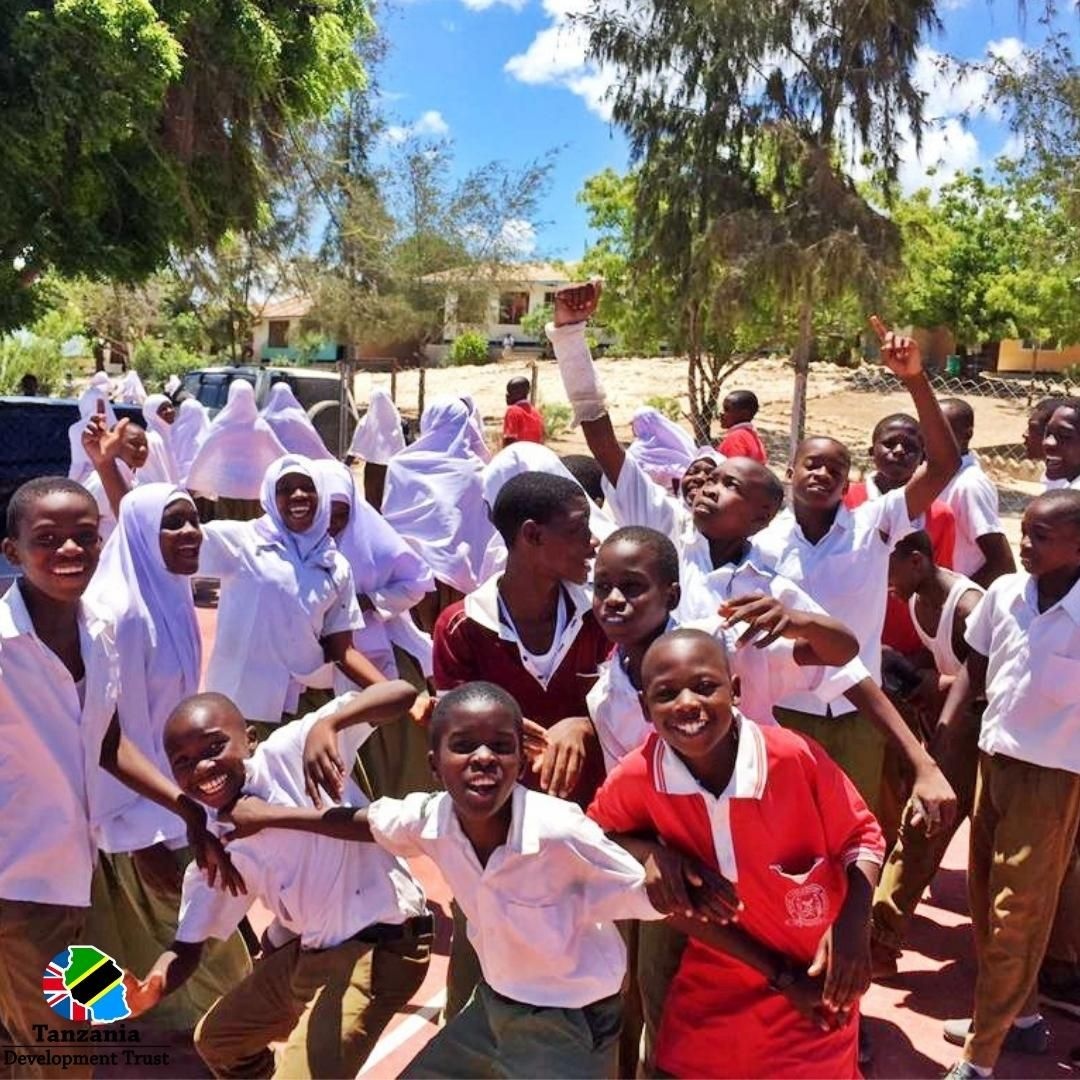 tanzdevtrust's tweet image. 👵The Swahili say 'kazi na dawa' translates roughly to 'work and play'.
Quality education means an all rounded support system in, out and beyond the classroom.
🚶Follow us on this platform for these and many more updates. Stay tuned #StaySafe
#ComprehensiveLearning #Basketball