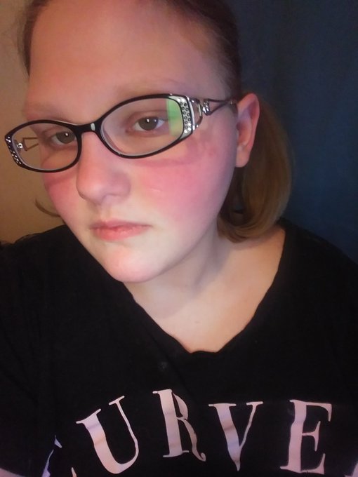 My hair is finally long enough for pigtails again! https://t.co/uxKDVa8dqe<a href="/tag/sugarbabyneededtobespoilt"class="tags"><span>#sugarbabyneededtobespoilt</span></a><a href="/tag/lookingforsugarda"class="tags"><span>#lookingforsugarda</span></a>
