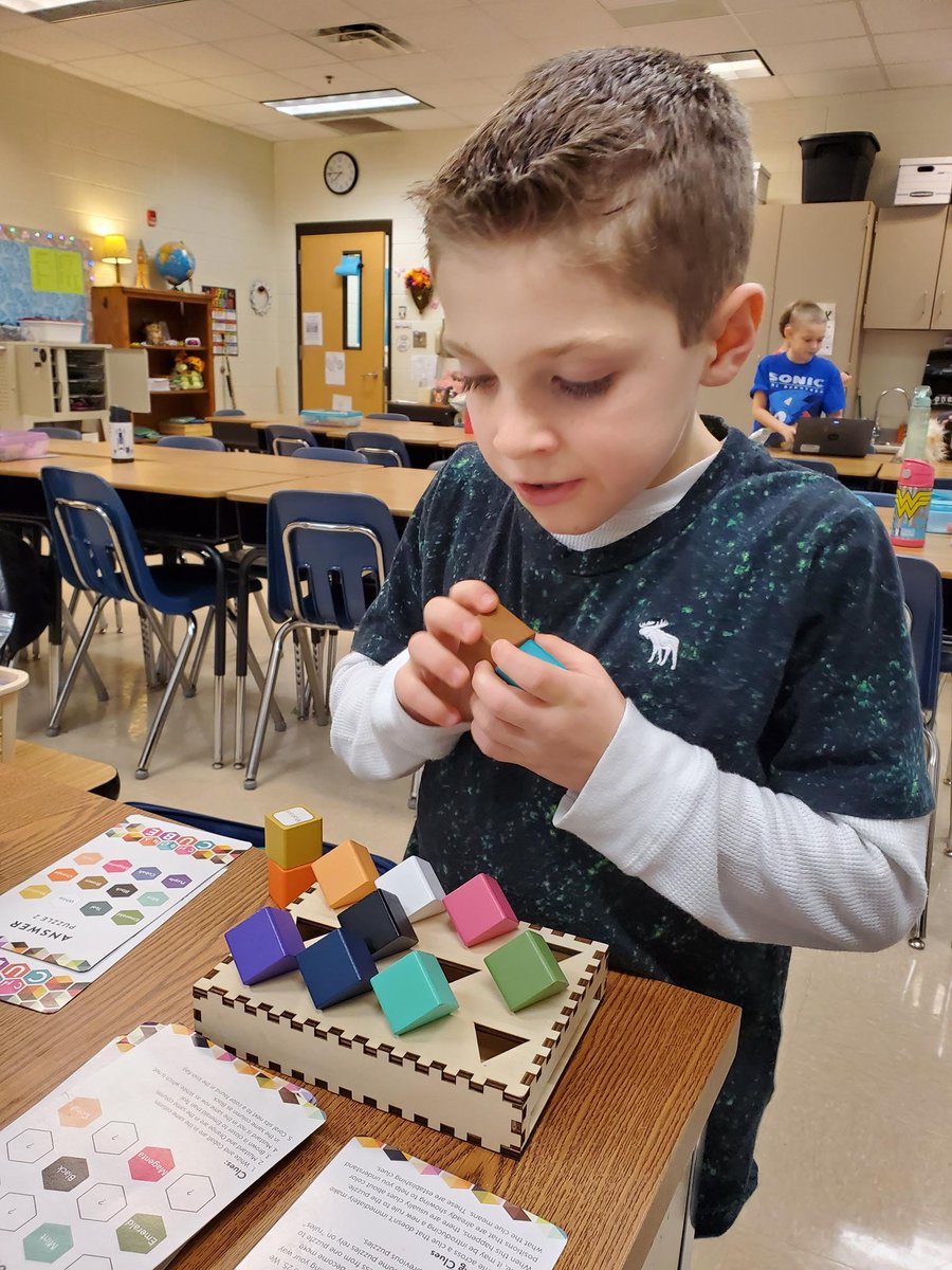 Challenging minds with hands-on logic puzzles during #SoftStart! Chroma Cubes are a hit with Ss! <a href="/KnoxESKnights/">Knox ES Knights</a> <a href="/CherokeSchools/">Cherokee Co. Schools</a>