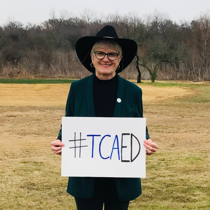 TexansCan's tweet photo. The way out of poverty to prosperity is education. Join us and Texans Can Board member Penny Rayfield @prayfield as we celebrate providing the highest quality education for all students this International Day of Education!๐
#EducationDay #TexansCan #Education #PaveTheWay https://t.co/UAo5kajfpf
