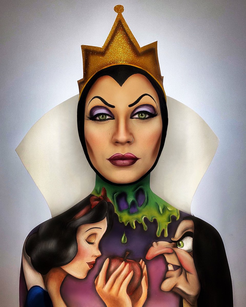 NuriaAdraosMUA's tweet photo. Maquillaje de la reina malvada 🍎 https://t.co/CeUJAB4Cxv