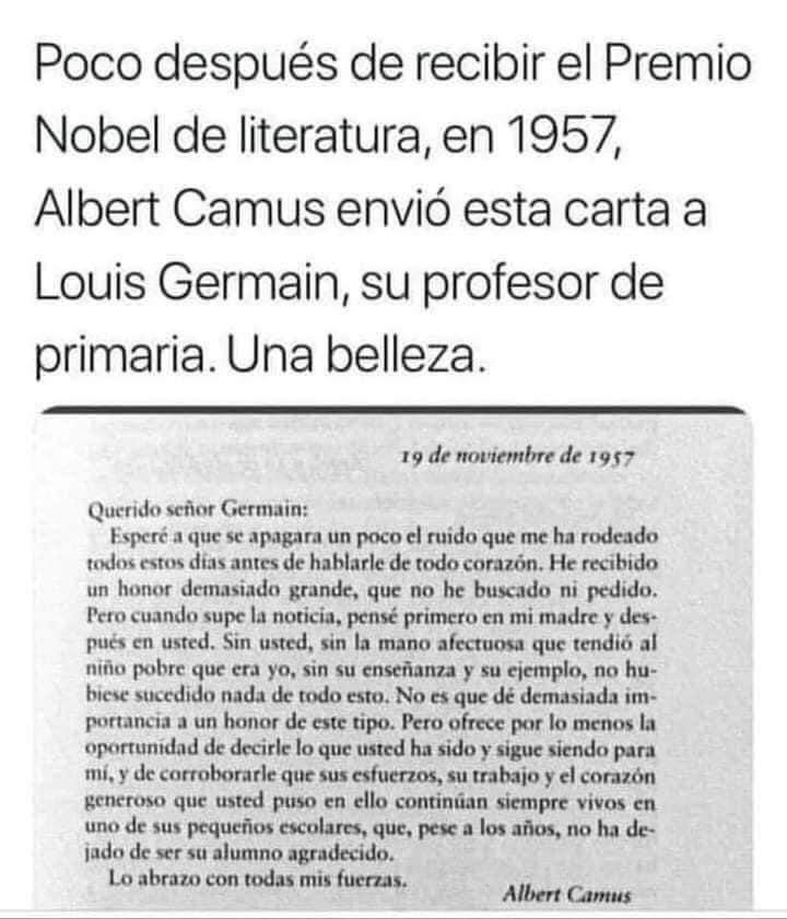 lsantosfdez's tweet photo. No todos los héroes llevan capa…lo que sí tienen muchos es una tiza. https://t.co/JZycuIriQp