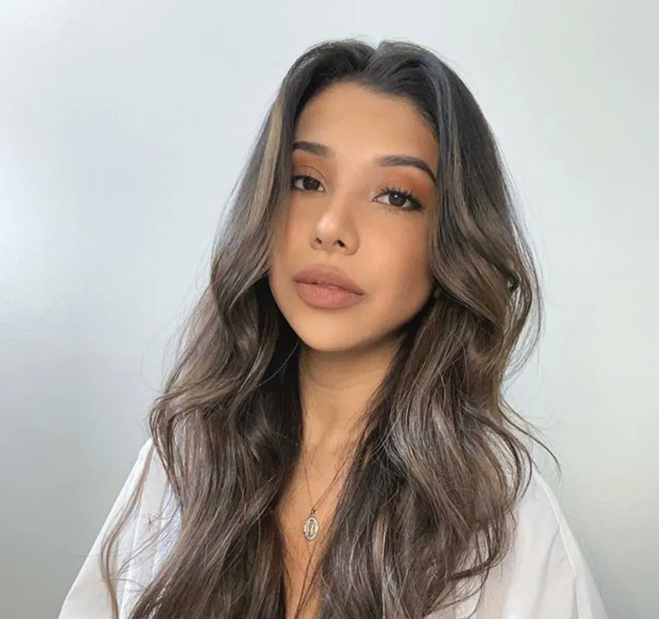 SamVillaPro's tweet photo. Long #healthyhair that is #RedkenReady. Are your #clients looking for #salon-style results at home when it comes to #styling their #hair? #SamVilla #SamVillaHair
CLICK HERE: https://t.co/mucms0BllG https://t.co/ldeD5z21g4