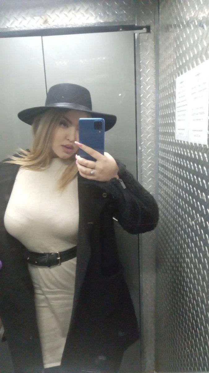 LorisnovaO's tweet photo. #BigBrotherMzansi #psvaja #우리의_햇살_루카스_생일축하해 #Ukraine #stockmarkets #Nigeriavstunisia https://t.co/PsjOf9Pwzx
