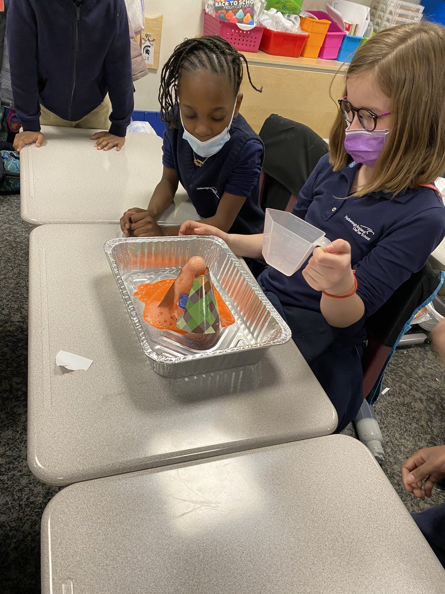 MsBTeaches3's tweet photo. We wrapped up our volcano unit today! Scholars were so excited about making their own volcanos 🌋 https://t.co/w5o4NA1gtT