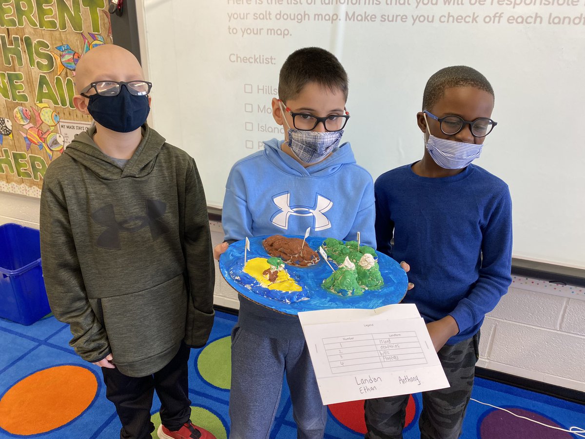 MissSullivan10's tweet photo. We finished off our 3D landform maps by adding a legend! We are excited to do a gallery walk in our classroom tomorrow! #Proud2BD23 #RossPride @D23Ross https://t.co/C3w4UEcwjv