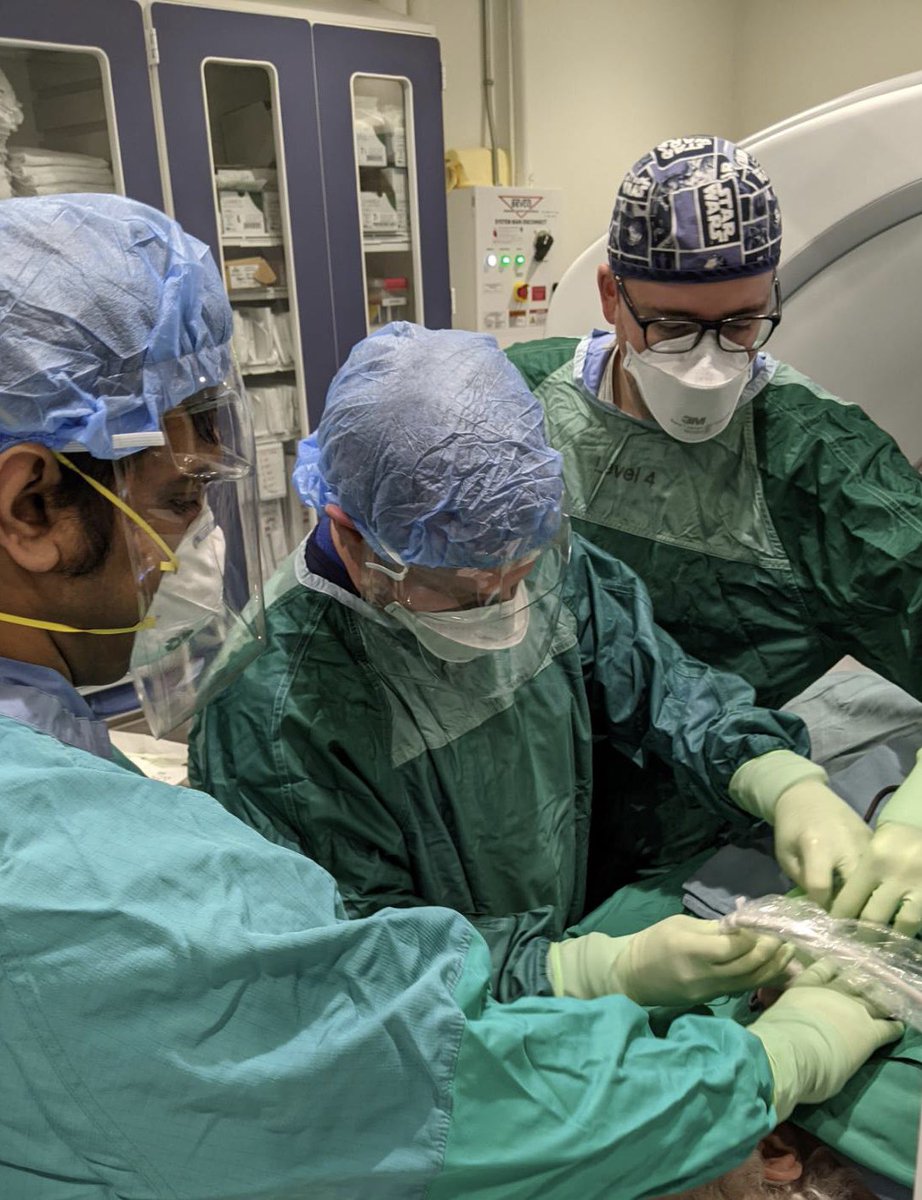 #breastcancer #Cryoablation <a href="/NYGH_News/">North York General</a> Advanced age, 6mm malignancy with HydroMark clip, tumour board recommended cryo. ICE 1.5mm 17G, protective hydrodissection, CT shows clip centrally in ice ball. Posted w permission <a href="/CAIRweb/">Canadian Association for Interventional Radiology</a> #IRad #MedEd <a href="/UofTMedIm/">UofT Medical Imaging</a> thx <a href="/DrPatKennedy/">Patrick Kennedy</a> assisting