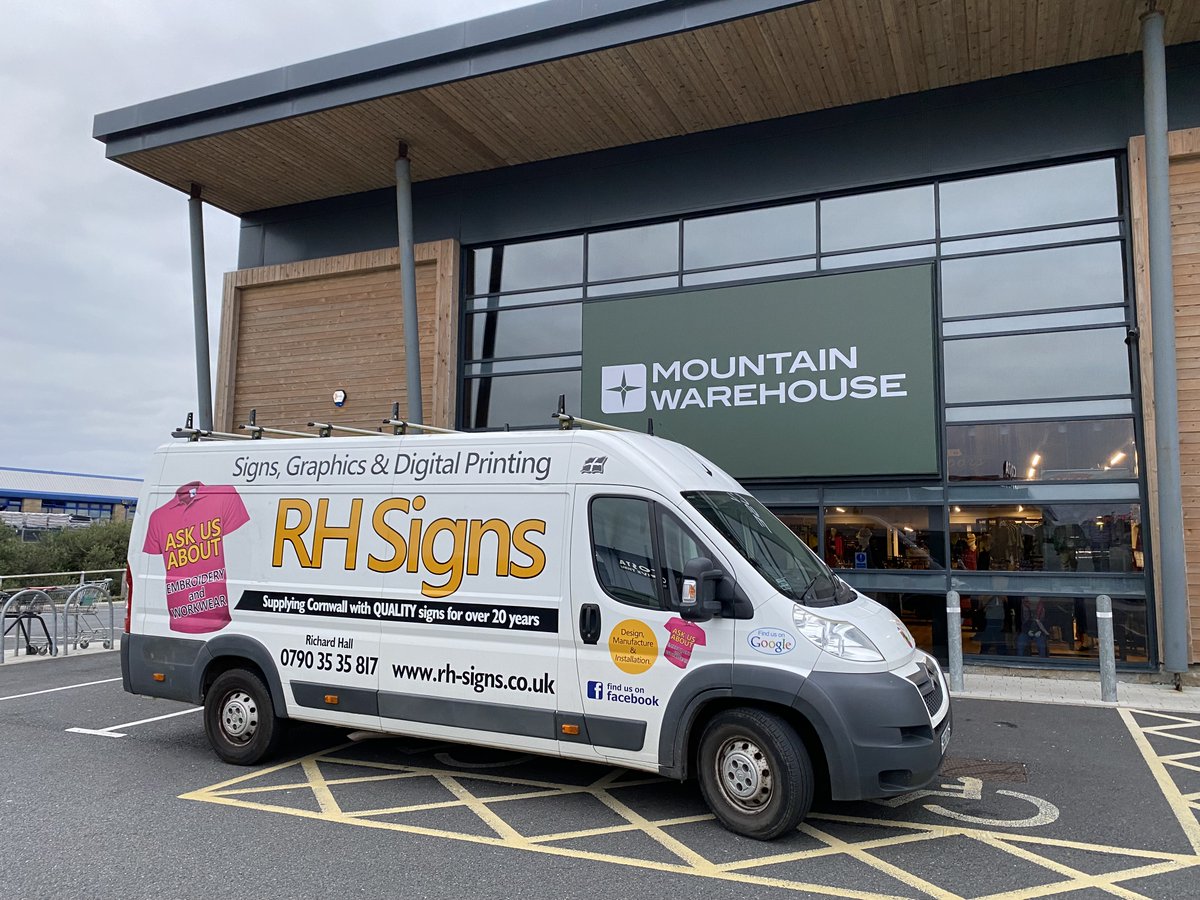 RHSigns2016's tweet photo. On site assisting our colleagues from Holden Signs with fitting flat cut lettering inside.

For a high quality, professional service, give us a call at RH Signs on 0790 35 35 817 or visit https://t.co/r6mXD1DKRF for more details on the services we offer. https://t.co/SyKqmJxAbt