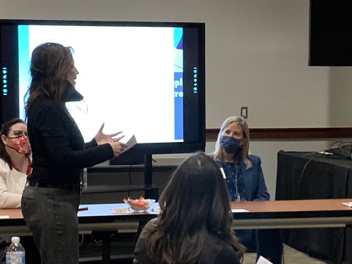 BalkcomConnie's tweet photo. Thank you to our phenomenal participants for joining this journey with our building leaders who are developing our understanding around the Domains of Leadership in PWCS! @PWCSRecruit @PWCSNews @DonnaEagleHR https://t.co/IYfdyd7NiZ