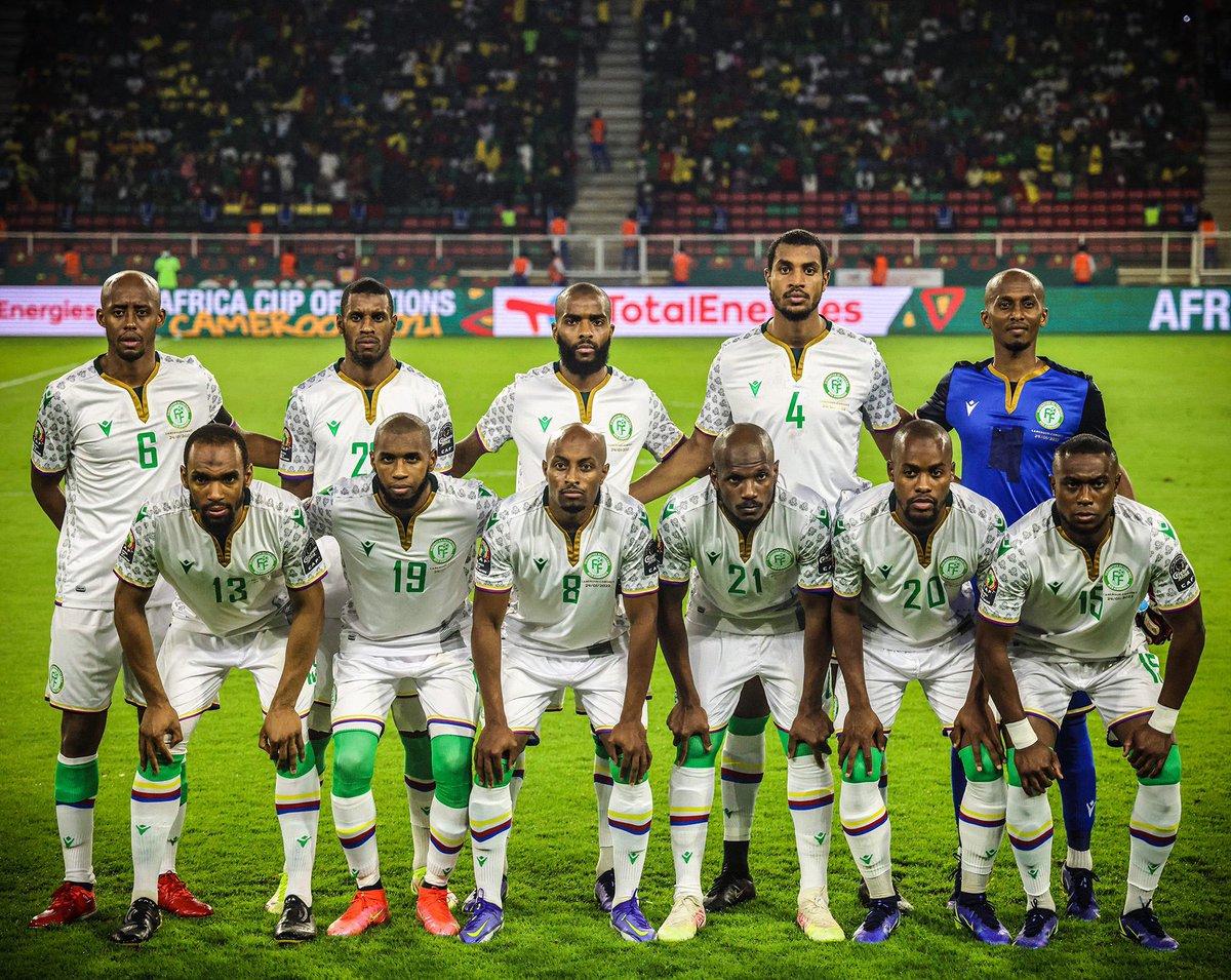 AnthonyBaffoe's tweet photo. This country and their football team really deserve respect-what a fighting spirit and dedication @AmiredineABDOU bonne travaille effectué 👏🏿👏🏿👏🏿 🇰🇲 bravo bravo bravo https://t.co/lLM6m3C7zH