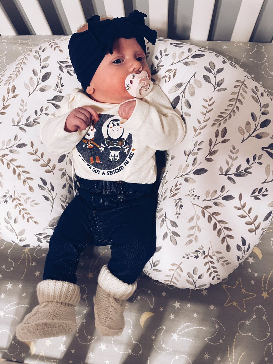 RespectSMGomez's tweet photo. 7 weeks old today. Slow down. 🥺❤️ https://t.co/O4nsl1BlYC