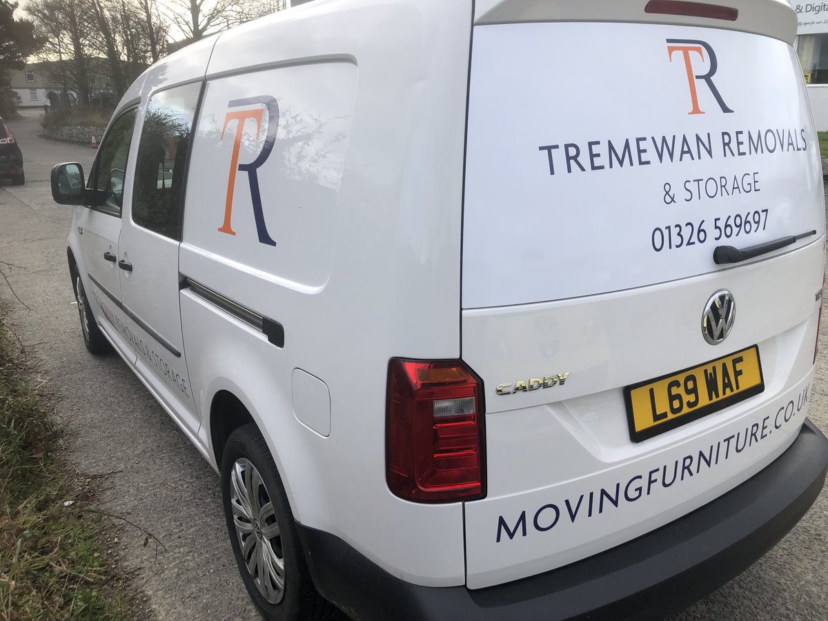 RHSigns2016's tweet photo. Vehicle sign written and embroidery for Tremewan Removals and Storage. 

For signs, digital printing and embroidery give RH Signs a call on 0790 35 35 817 or visit https://t.co/r6mXD1DKRF for more details. https://t.co/dS1EMlVczG