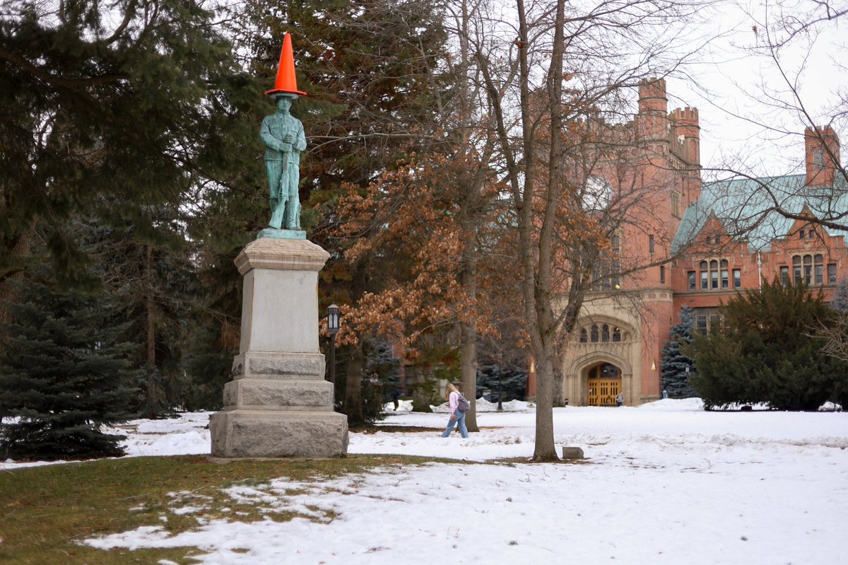 DVR_Tweets's tweet image. #24- Cone #cautioncone #PhotoOfTheDay