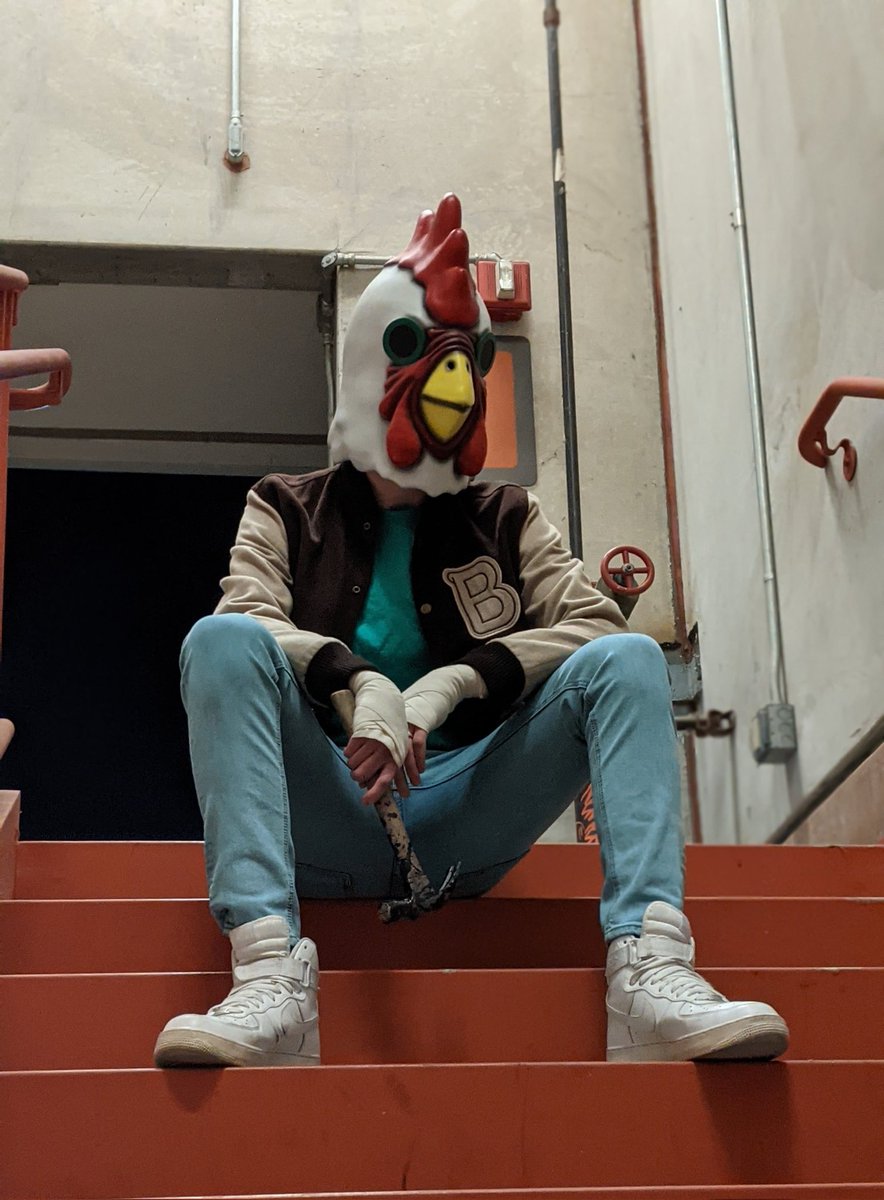 Ned_Figglehorn's tweet photo. Chicken guy from money heist game.
.
.
.
#Payday #Payday2 #Payday2cosplay #Jacket #Jacketcosplay #Hotlinemiami #Hotlinemiamicosplay https://t.co/Gj2efmdKM3