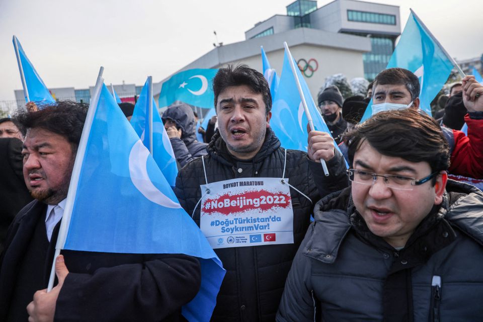 2022_Beijing's tweet image. #Uyghurs in Turkey call for #boycott of Beijing Olympic!
"China does not have the right to host the Olympics while committing all the torture, cruelty and genocide against Uyghurs," said headscarved Uyghur housewife Munevver Ozuygur, who said she had relatives in camps in China.