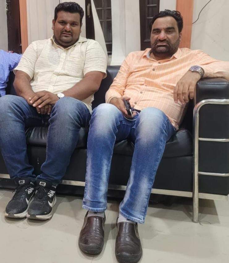 आरएलपी के सुप्रीमो नागौर सांसद श्री हनुमान बेनीवाल जी को जन्मदिन की तहे दिल से मुबारकबाद अल्लाह इस शेर दिल इंसान को हमारी उम्र लगा दे!!
<a href="/RLPINDIAorg/">Rashtriya Loktantrik Party</a> 
<a href="/hanumanbeniwal/">HANUMAN BENIWAL</a> 
<a href="/NarayanBeniwal7/">Narayan Beniwal</a>