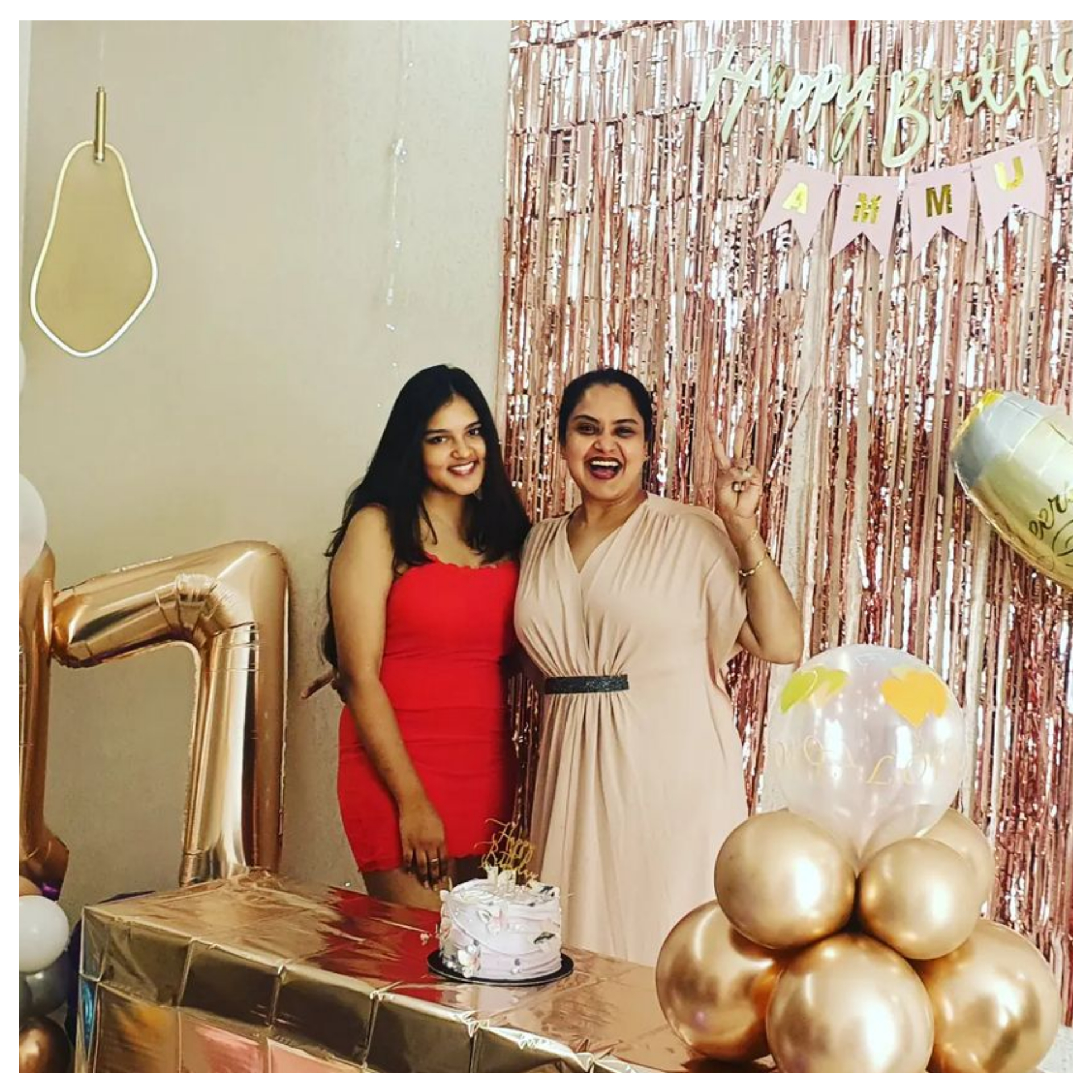 Ragalahari on Twitter: "Actress #Pragathi daughter Geetha celebrates her  17th Birthday today. Here's a pic from #Geetha Birthday celebrations.  #PragathiMahavadi #birthday #birthdaygirl #tollywoodactress #Tollywood  #TeluguCinema https://t.co/Iy2ZZfrRhF ...