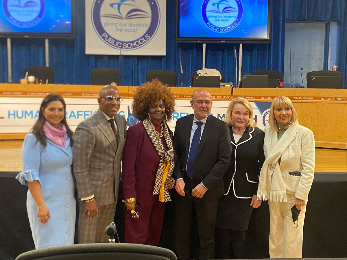 ChristiFraga's tweet photo. Congratulations to Dr. Jose Doltres for being chosen as the new Superintendent of MDCPS! I look forward to your leadership and to the new heights you will take us. #MDCPS #DiveintoFive https://t.co/VuVhq1f5XR