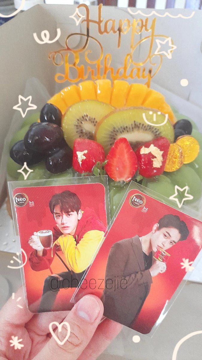 cheezejie's tweet photo. mendadak banget,, kebetulan lucas likes fruits so yea <33

#우리의_햇살_루카스_생일축하해
#OurBrightestLightLucas
#黄旭熙0125生日快乐 https://t.co/mTqdF9zjH8