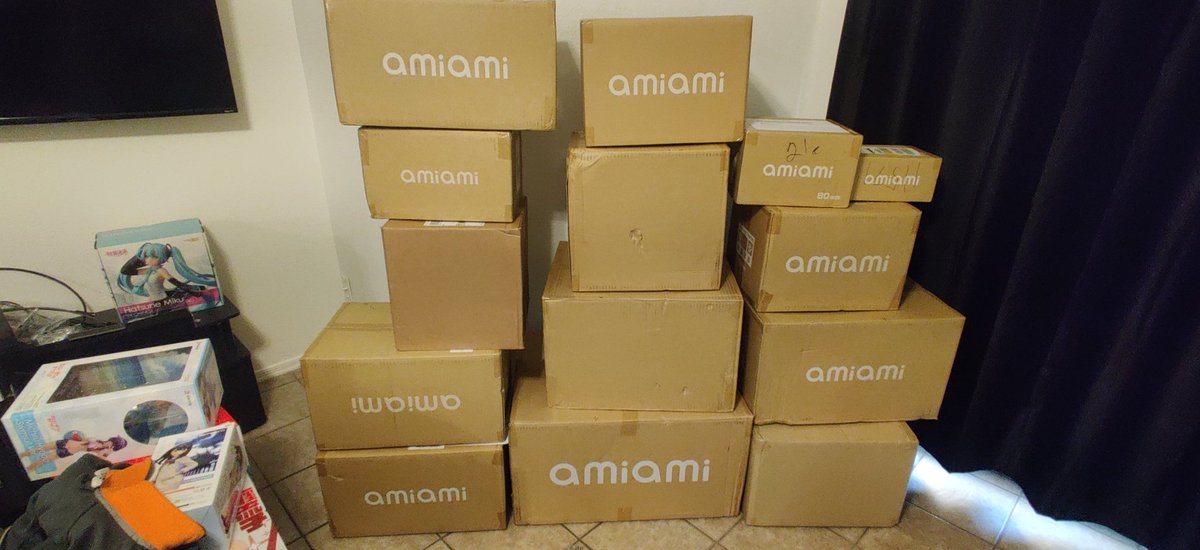 FatedHeroFigure's tweet photo. Might be time for another haul unboxing courtesy of @AmiAmi_English @GoodSmile_US @TokyoOtakuMode https://t.co/LbwXCCzCSF
