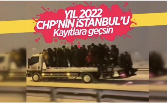 Bir tane kar eğlenceye dönüştü diyen CHP oluşumu vardı . Tüy dikmeyi eğlence olarak görüyorlar demek ki . Şu fotoğrafı elden ele uzatın arkadaşlar kendisine. Bu arada haber manşeti <a href="/ensonhaber/">ENSONHABER</a> <a href="/kalemciler/">serkan kalemciler</a>