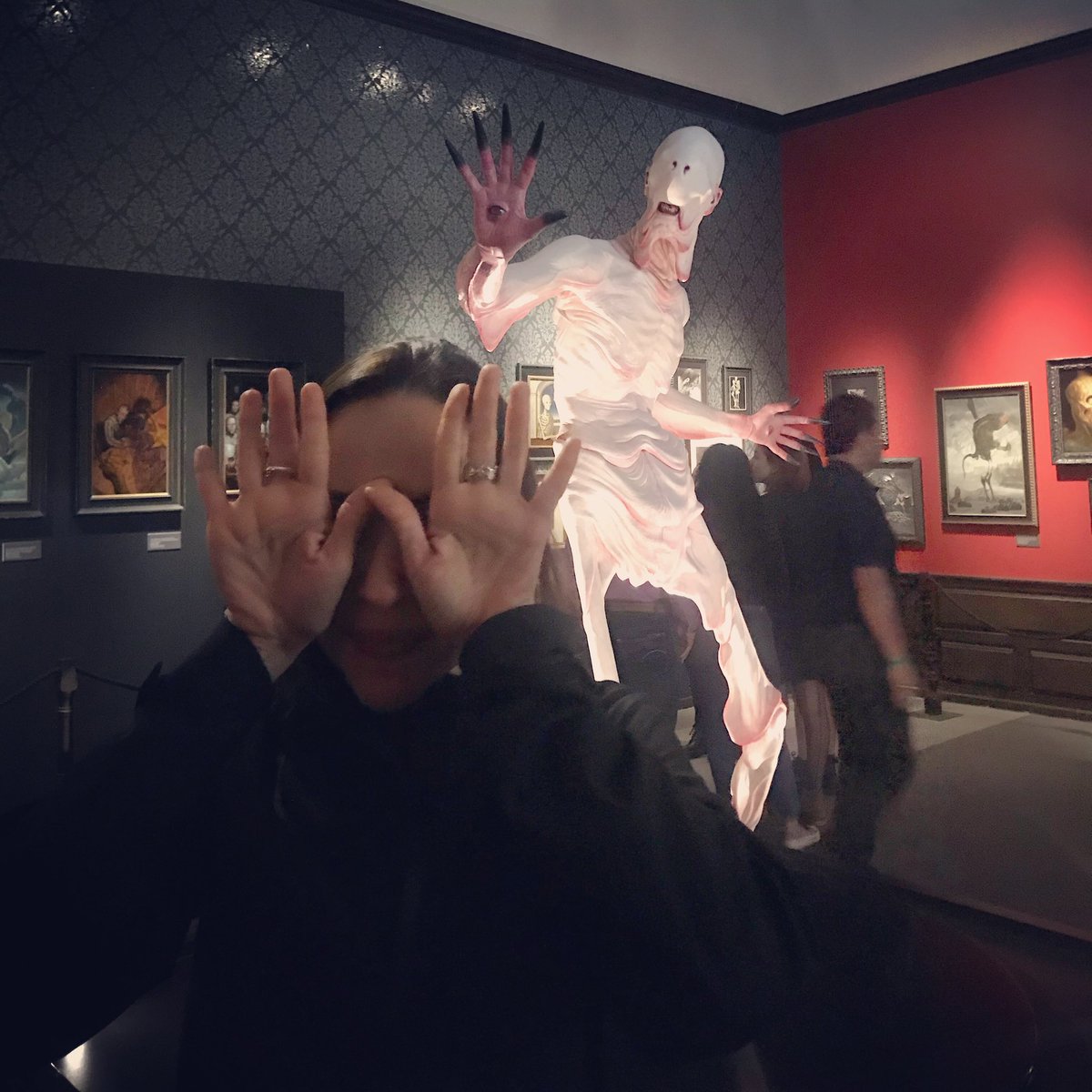 virireg's tweet photo. @RealGDT Super fan de Ofelia y todos sus personajes, feliz que mis hijas la amen también, y así llegamos a Guadalajara… https://t.co/tPf7s8T5zR