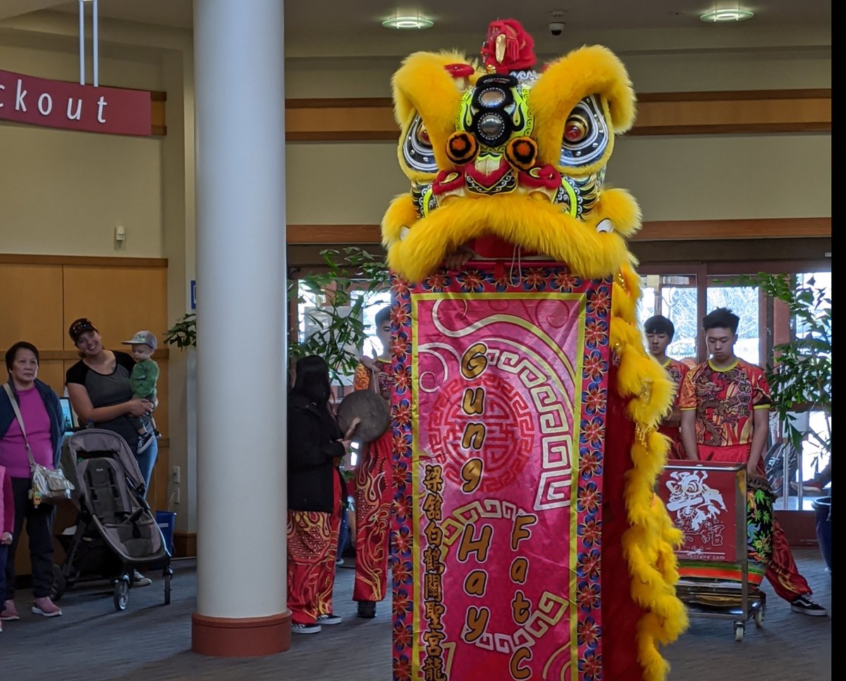 SMCLibraries's tweet photo. Itโs almost #TheYearOfTheTiger! Several of our libraries are hosting Leungโs White Crane to perform a Lion Dance to celebrate #LunarNewYear. For upcoming dates and locations, please visit https://t.co/uu6uoRdcmU. Join us!
๐ธ: From February 2020 at our #MillbraeLibrary https://t.co/G9XonGvM0Y