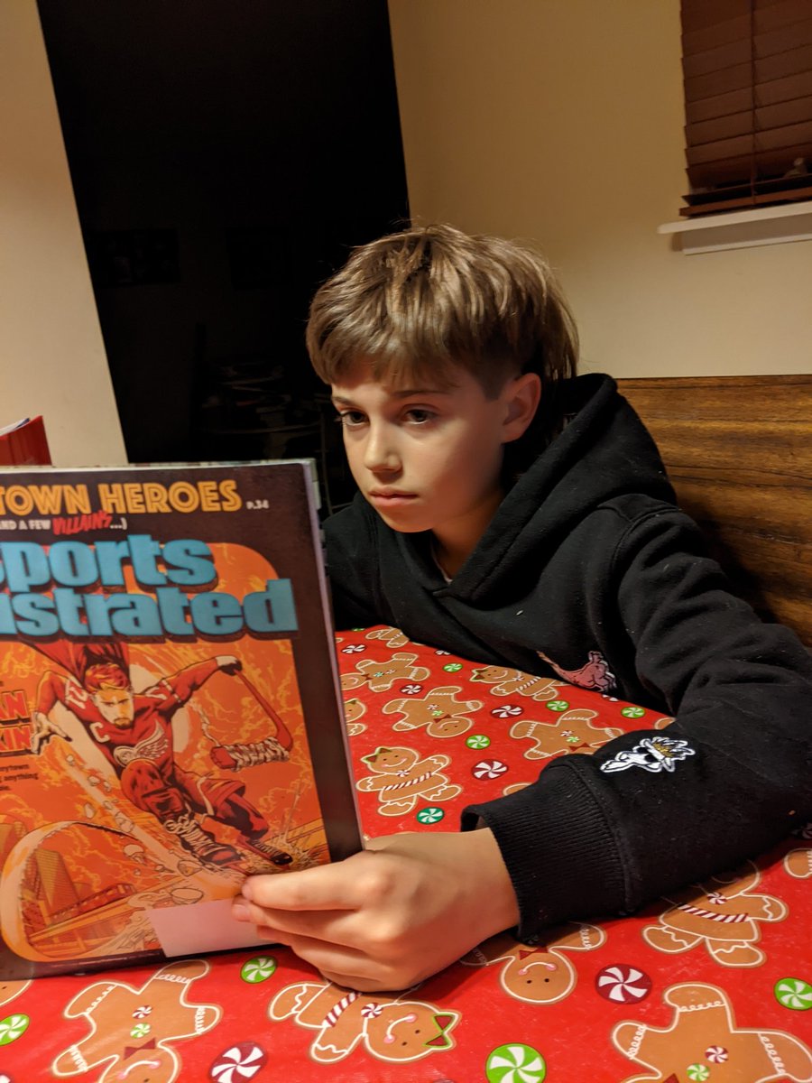 Nicholas switching it up for #PARP going with a magazine tonight <a href="/WWP_Dalers/">WWP_Dalers</a> <a href="/PatrickKlocek/">Dr. Patrick Klocek</a> <a href="/JenniferDeHayes/">Jennifer DeHayes, Ed.D.</a> <a href="/WWPPTA/">Woodward Parkway PTA</a>