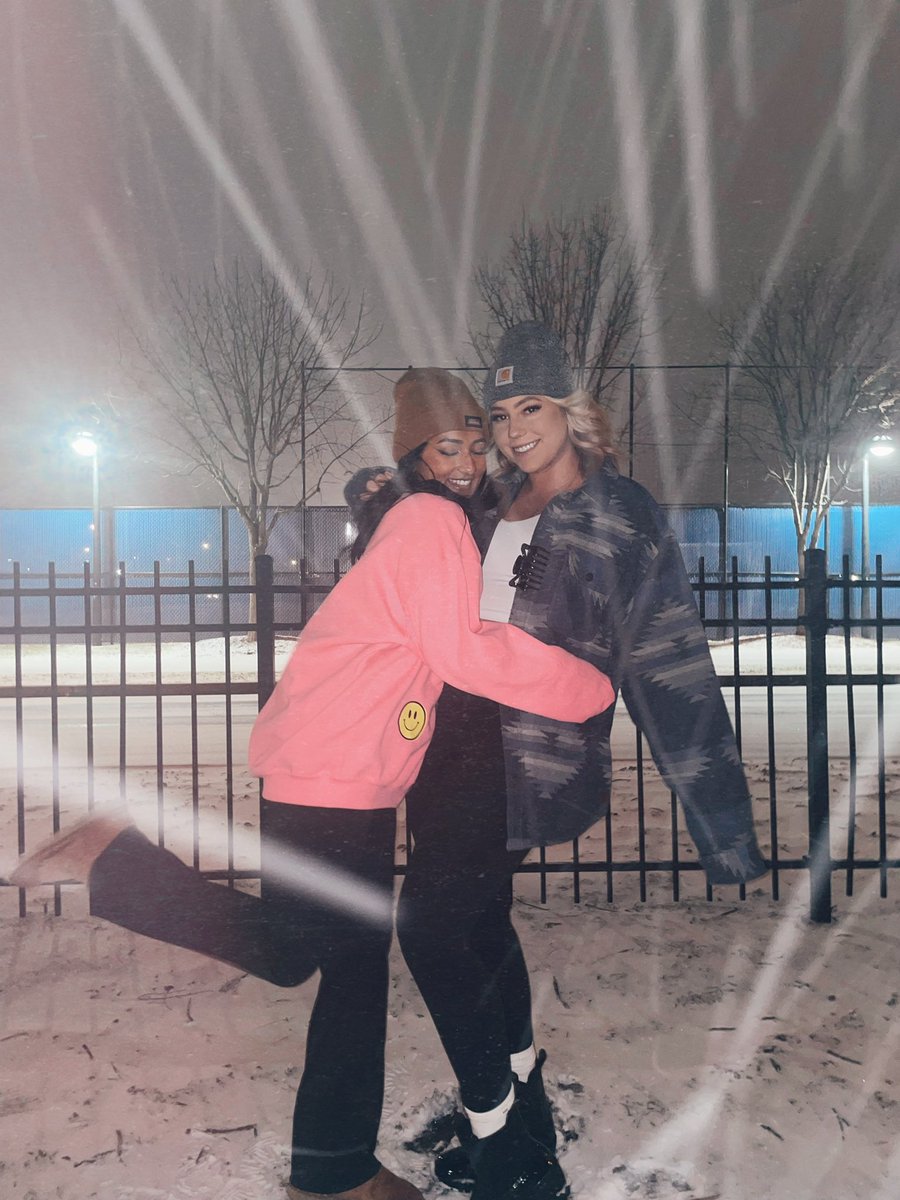 Saying goodbye to our snowy weekend ❄️

We hope everyone had a great Monday back to school and wish you all an amazing rest of the week!