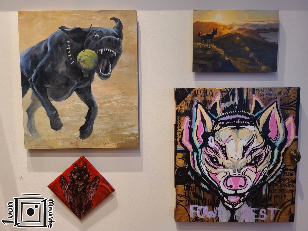 A collection of painted wooden panels I am lucky enough to have.  Please give these artists some love.  😈🤘

@tessgarman
@Bazteki
@domino_twist

#art #woodart #paintings #woodpanels #dogart #canineart #lensflare #canineartist #acrylicpainting #acrylics #tennisball #surrealart