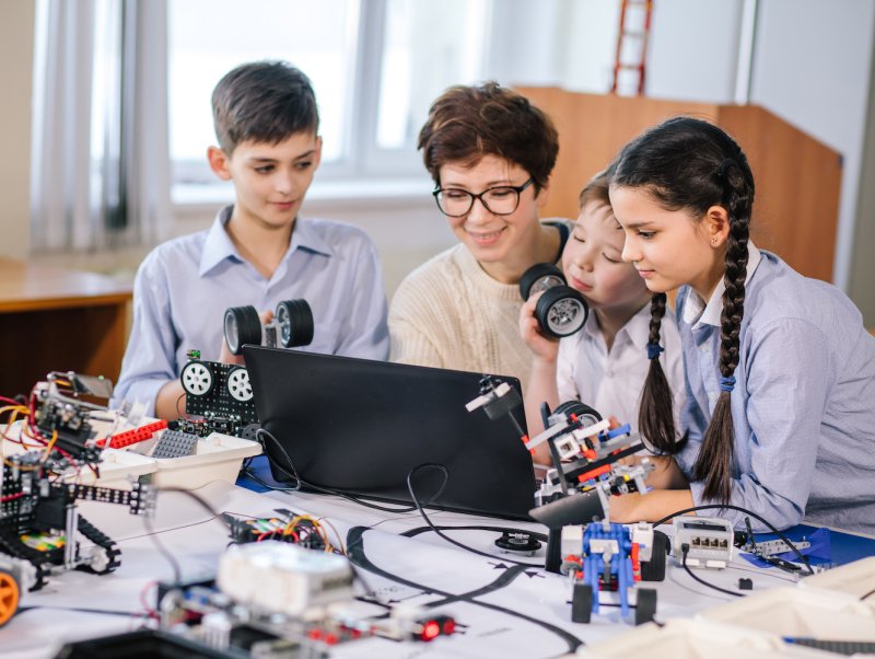 STEM_UPERS's tweet photo. The overarching outcome will be students with developed skills in the areas of collaboration, communication, creativity, critical thinking, problem solving as well as STEM courses, STEM awareness, and STEM appreciation.
.
.
#STEMUP #STEM #Science #Tech #Engineering #Math #Learn https://t.co/eN0nvLS167