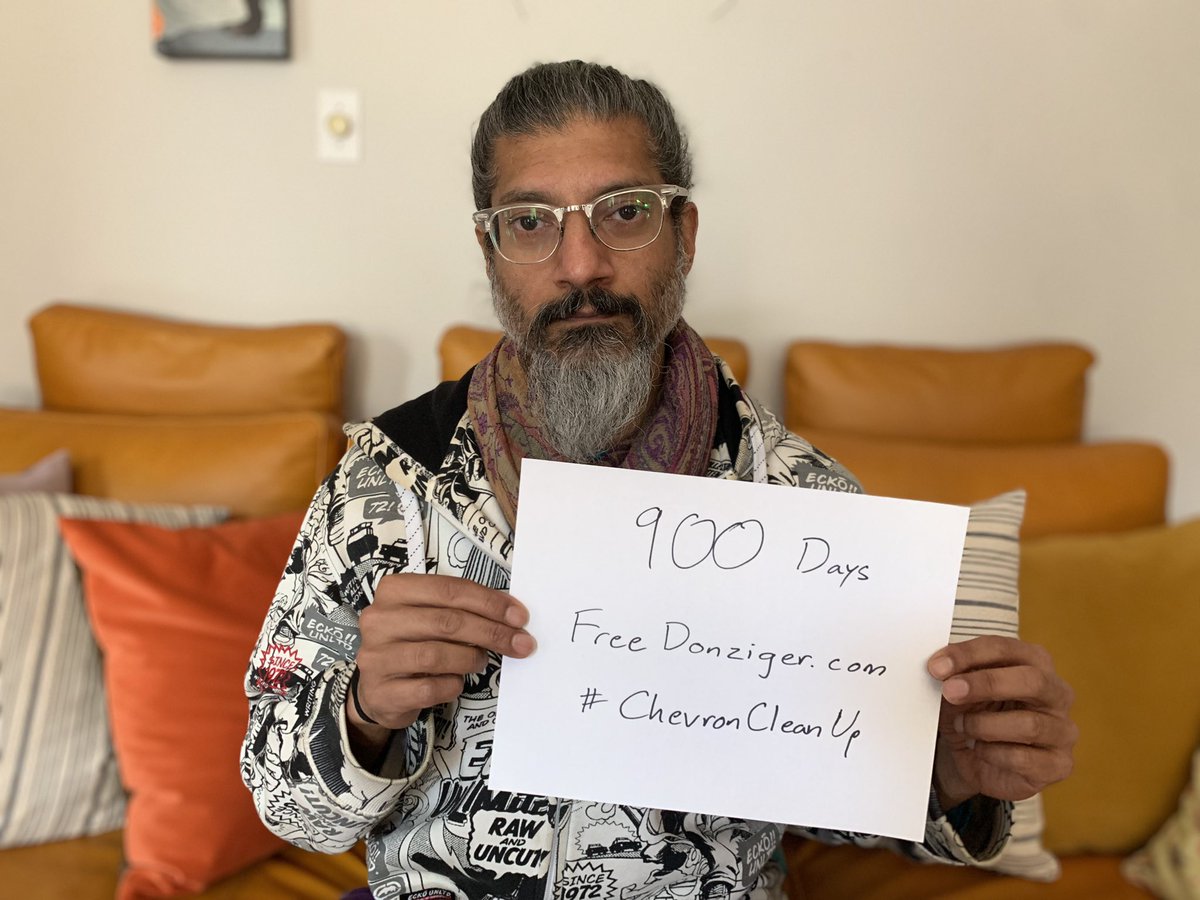 ShahidForChange's tweet photo. The fight for institutional accountability stretches from Washington to Wall Street, and well beyond. #ChevronCleanUp

Human rights lawyer @SDonziger is the 1st target of a corporate prosecution in U.S. history. His continuing detention sets an alarming precedent. #FreeDonziger https://t.co/SwU1CH8UHb
