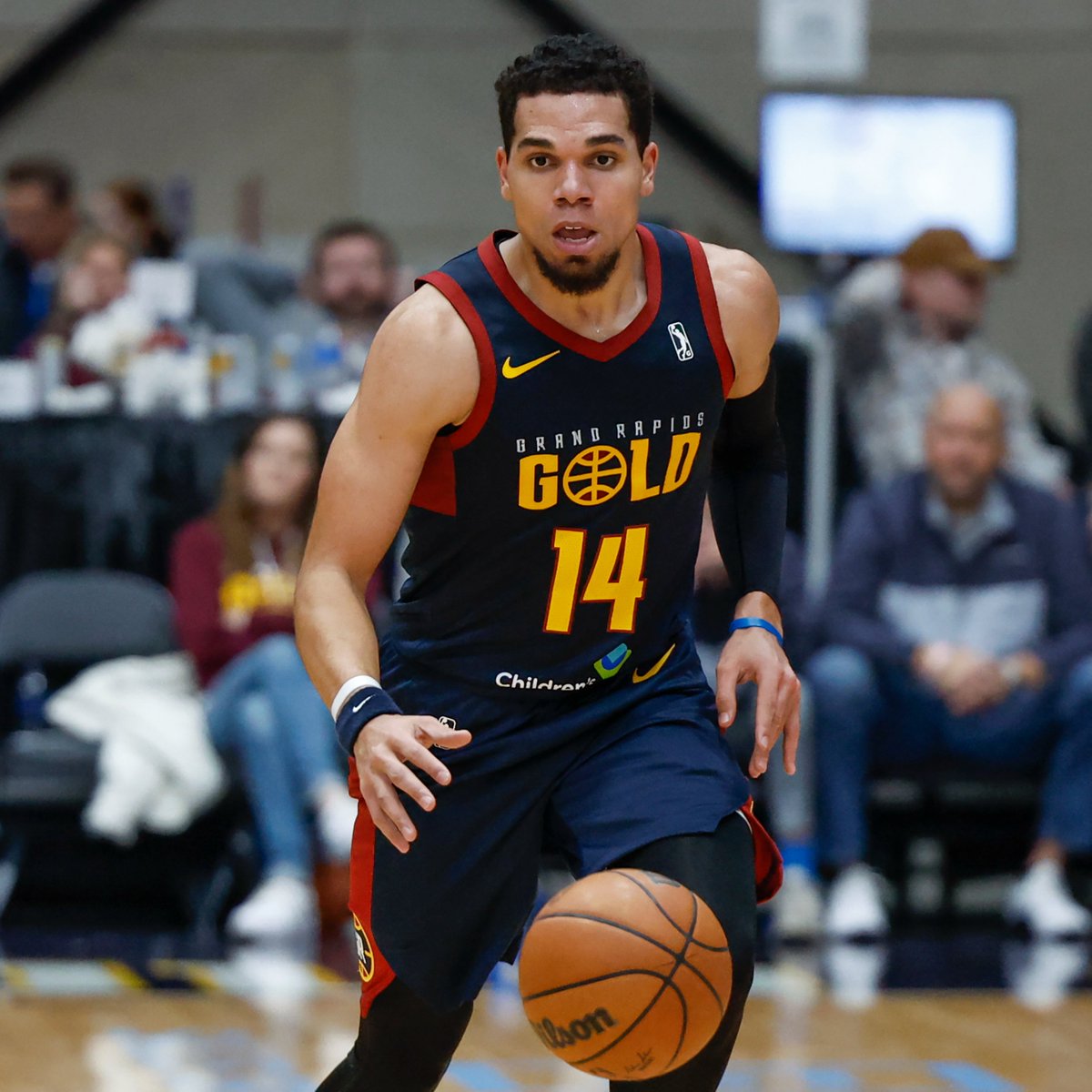 nbagleague's tweet photo. Just an insane first half for Marcus Burk and Saben Lee 🔥

Burk: 20 PTS, 4 3PM
Lee: 22 PTS, 5 REB, 4 AST https://t.co/0ClAZCVOAs