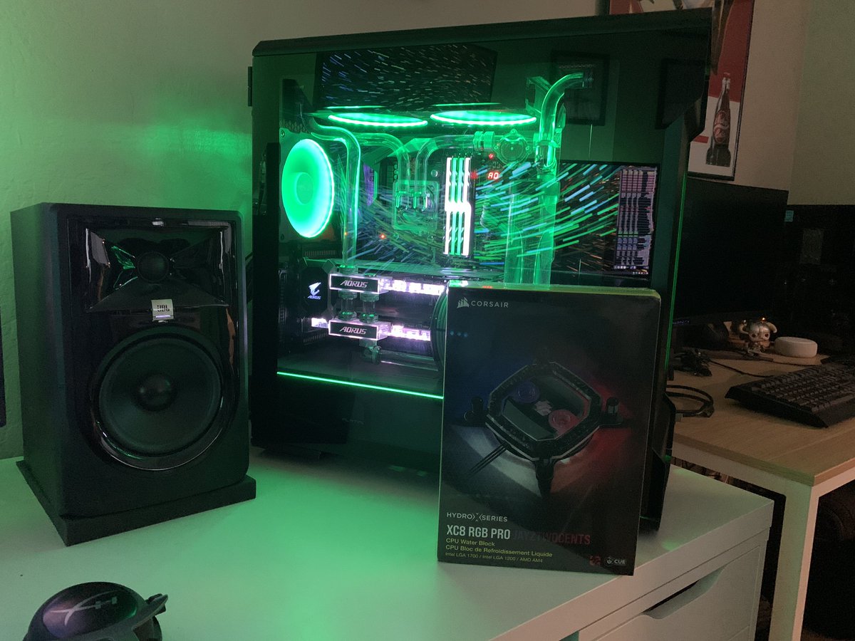 My <a href="/JayzTwoCents/">JayzTwoCents</a> water block arrived today! #bendingpipe